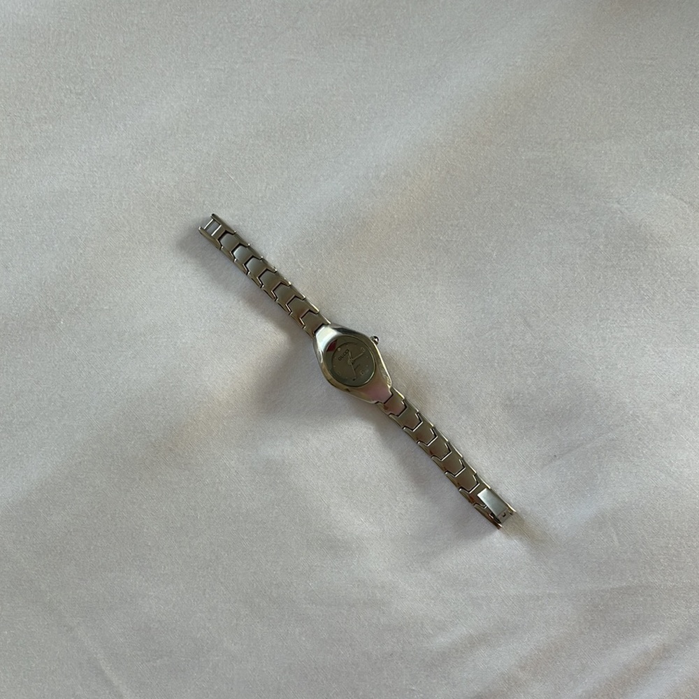 VINTAGE GUCCI WATCH - Picture 3 of 5